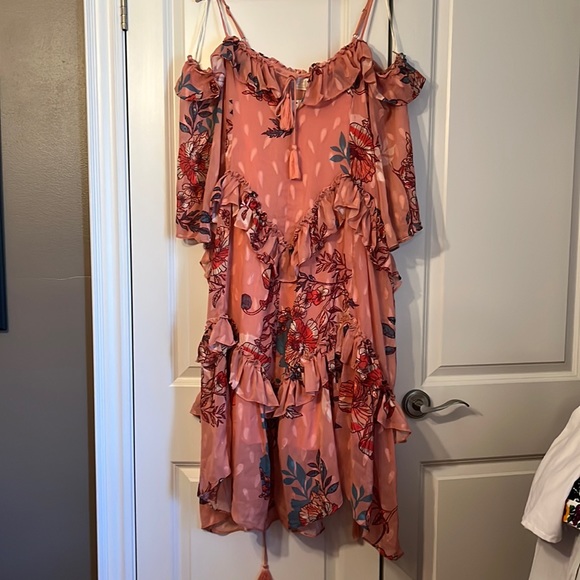 Blush pink flowy dress - Picture 1 of 4